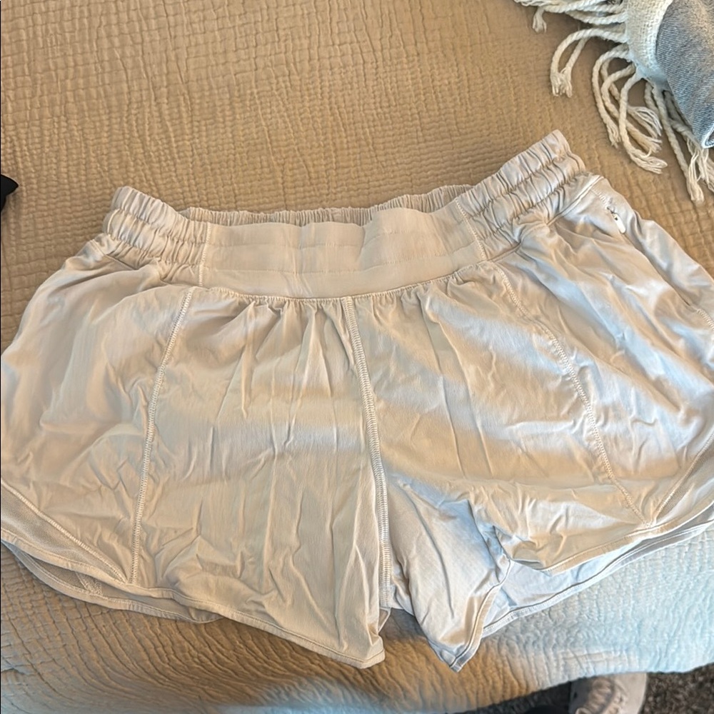 White Athletic Shorts with Elastic Waistband and Silky Finish